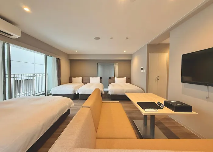 Comforts81 Shinsaibashi