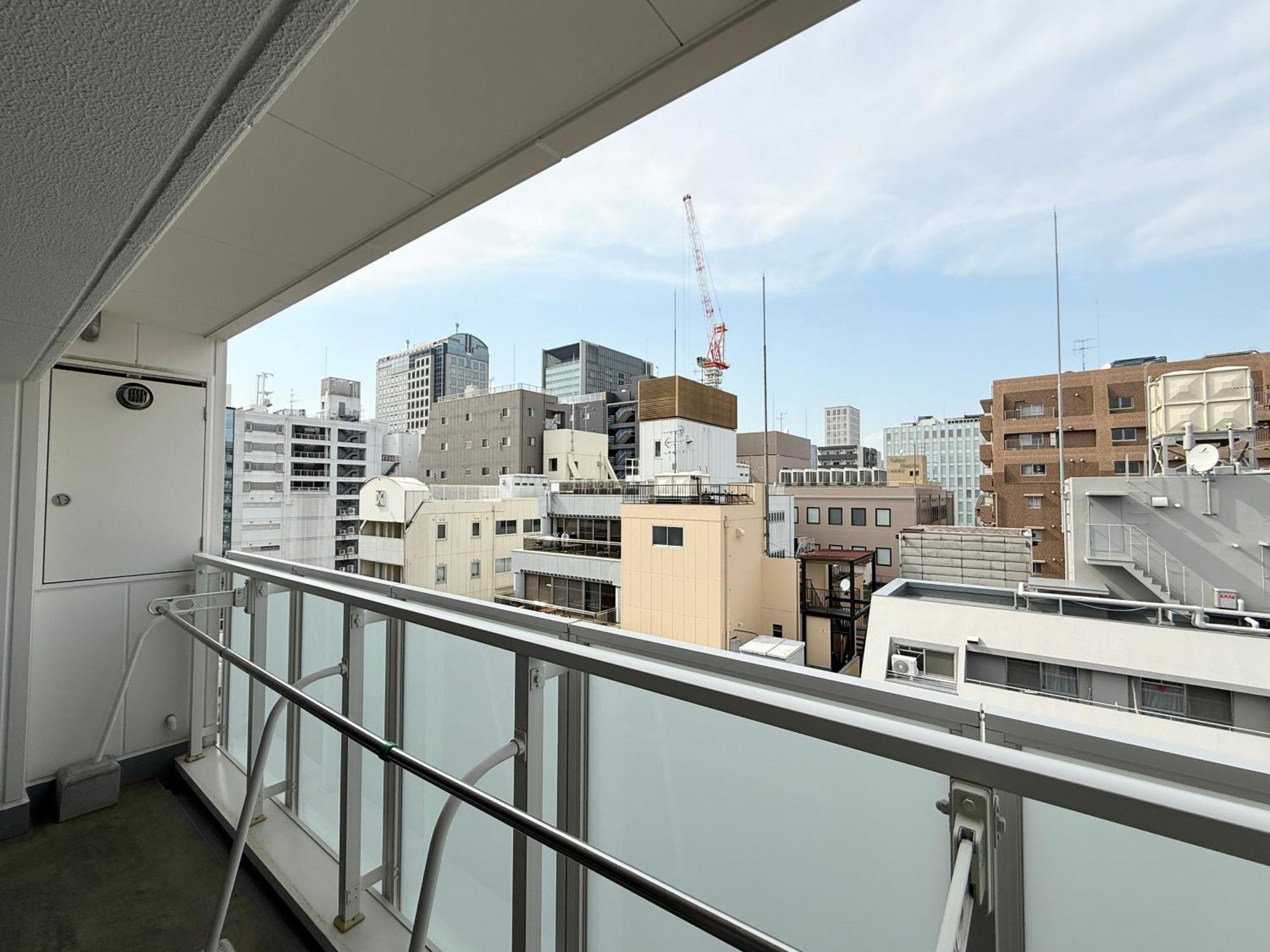 Comforts81 Shinsaibashi Ōsaka